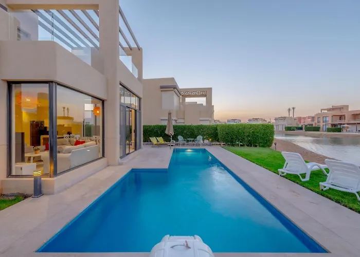 Villa Elegant 4br In Tawila, Gouna. Private Pool, Lagoon