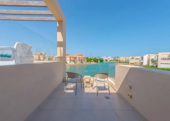 Elegant 4br In Tawila, Gouna. Private Pool, Lagoon