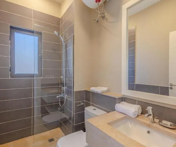 Elegant 4br In Tawila, Gouna. Private Pool, Lagoon Villa Hurghada