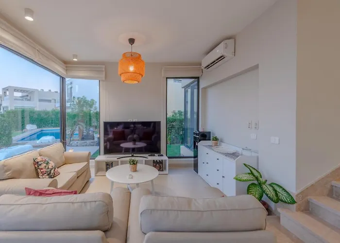 Elegant 4br In Tawila, Gouna. Private Pool, Lagoon Hurghada